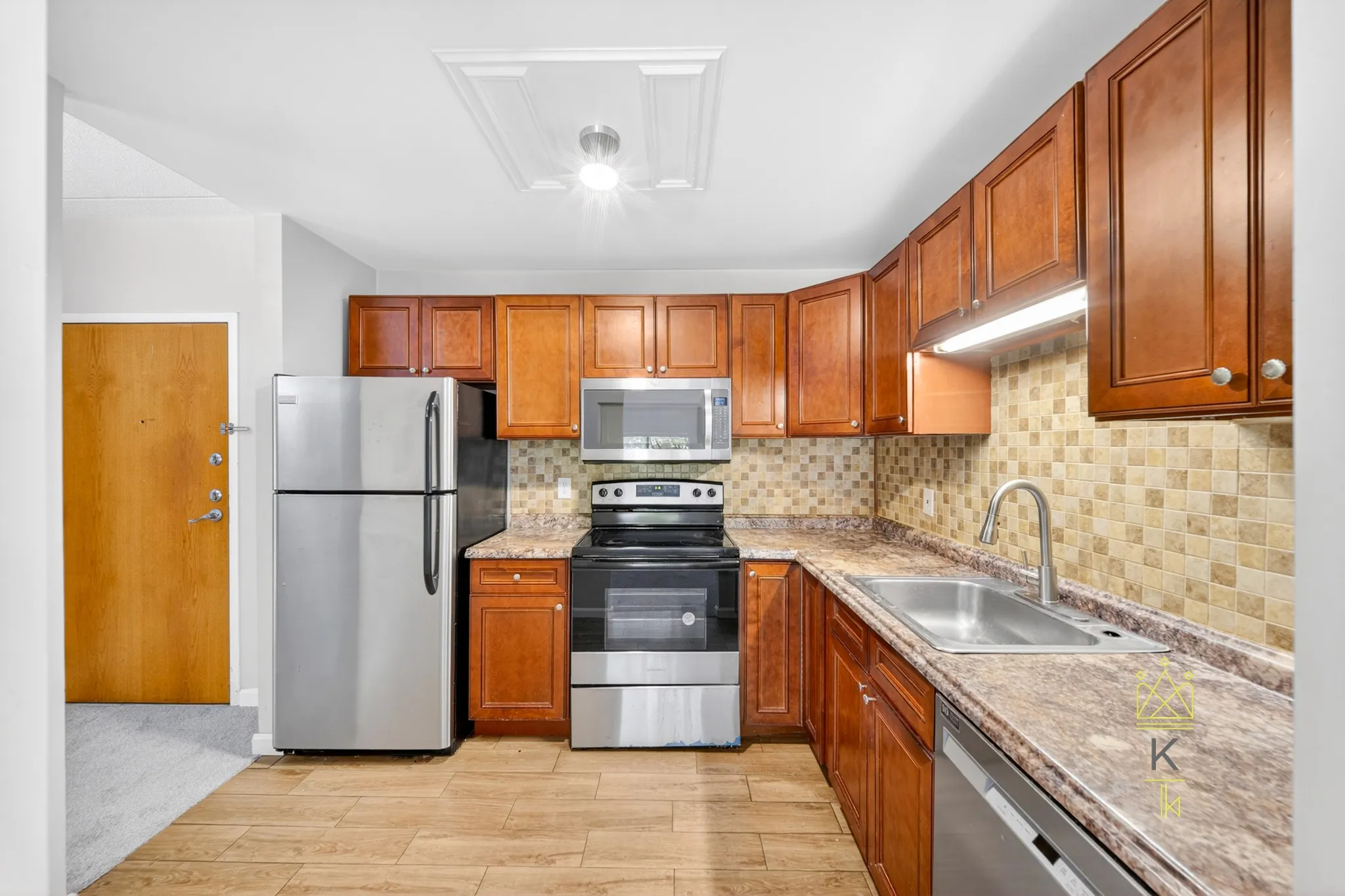 2 bed, 1 bath apartment for rent at 14 Heron St Unit 0208, West Roxbury — photo 4 of 19