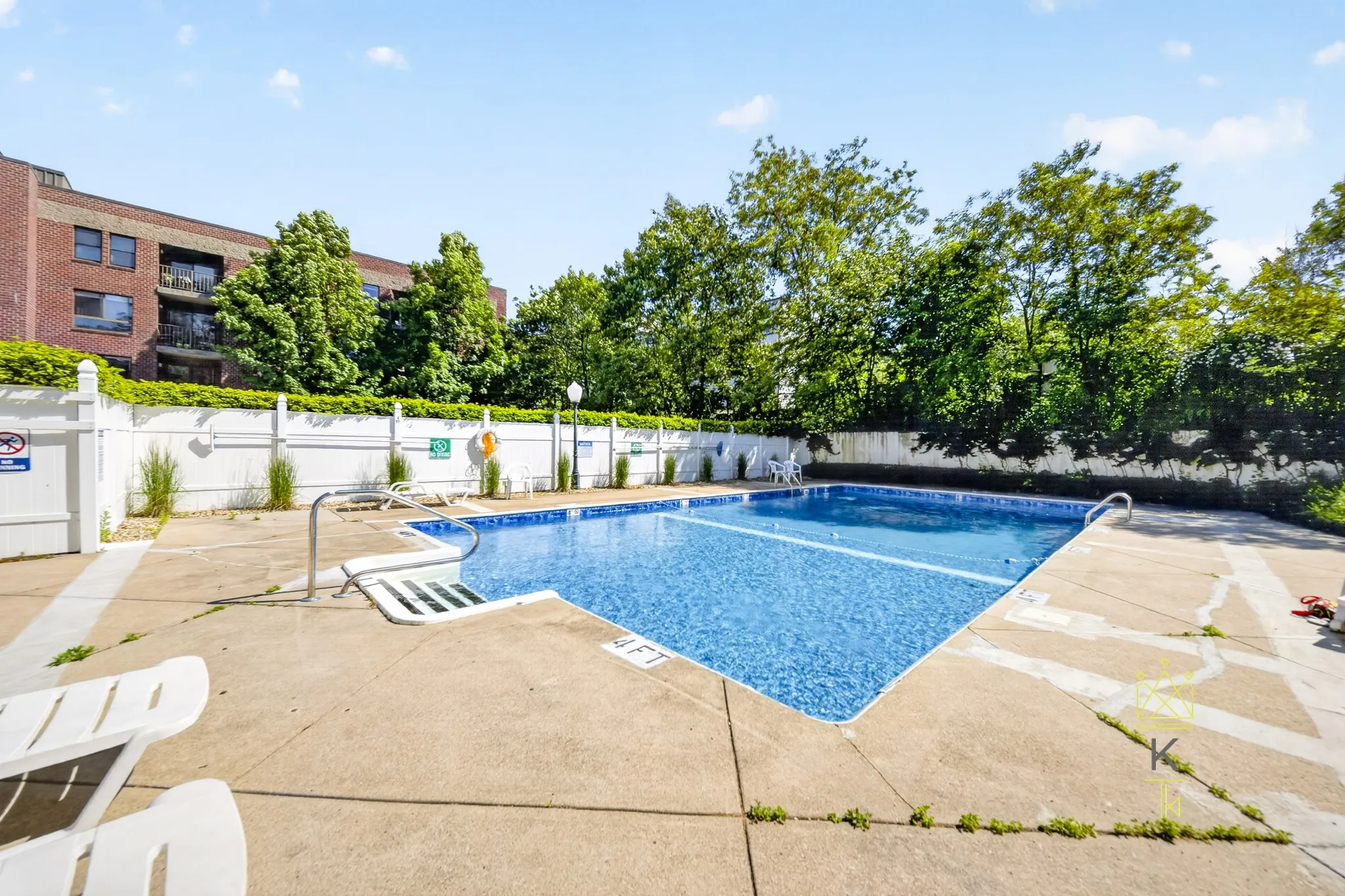 2 bed, 1 bath apartment for rent at 14 Heron St Unit 0208, West Roxbury — photo 15 of 19