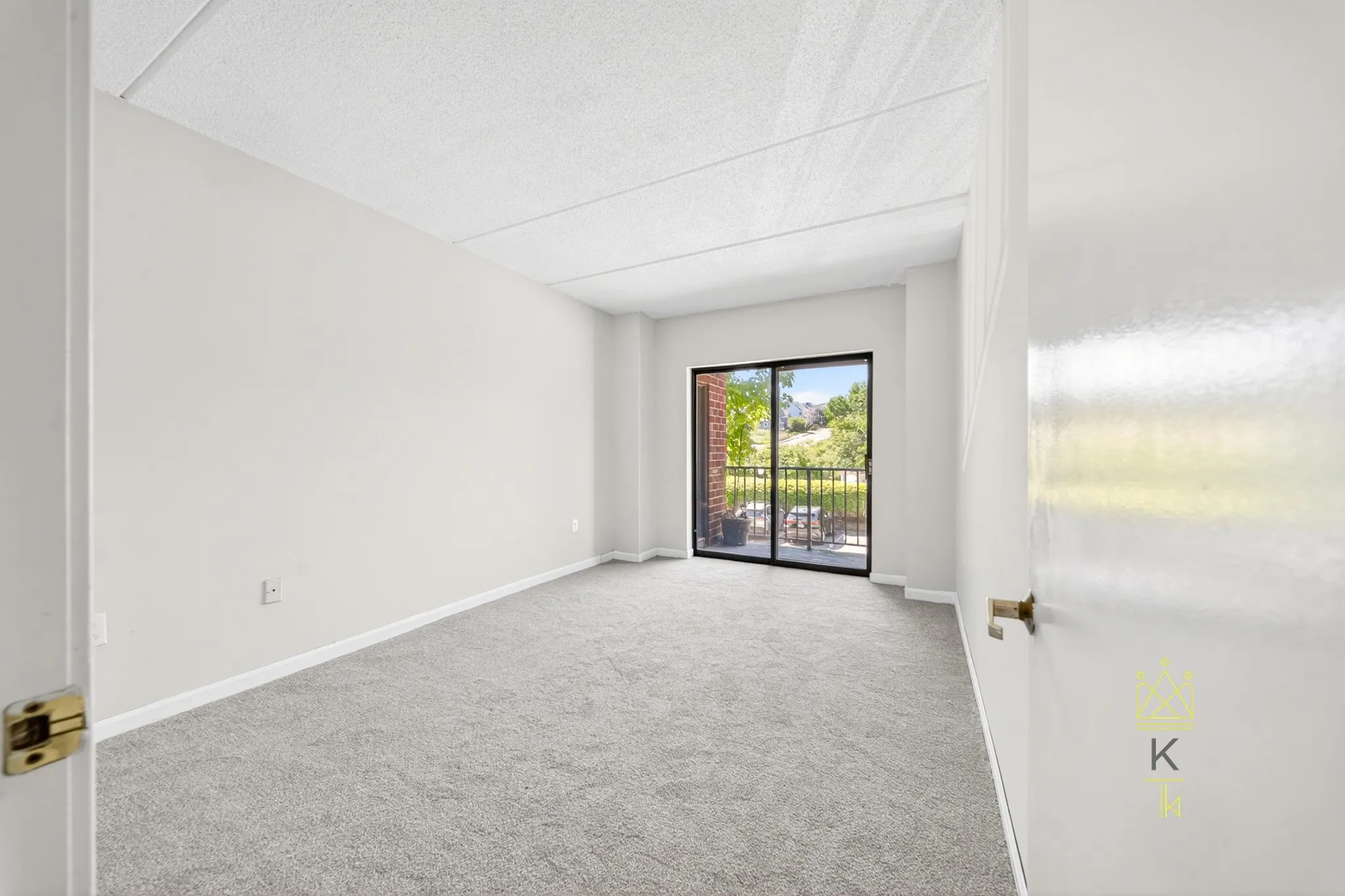 2 bed, 1 bath apartment for rent at 14 Heron St Unit 0208, West Roxbury — photo 8 of 19