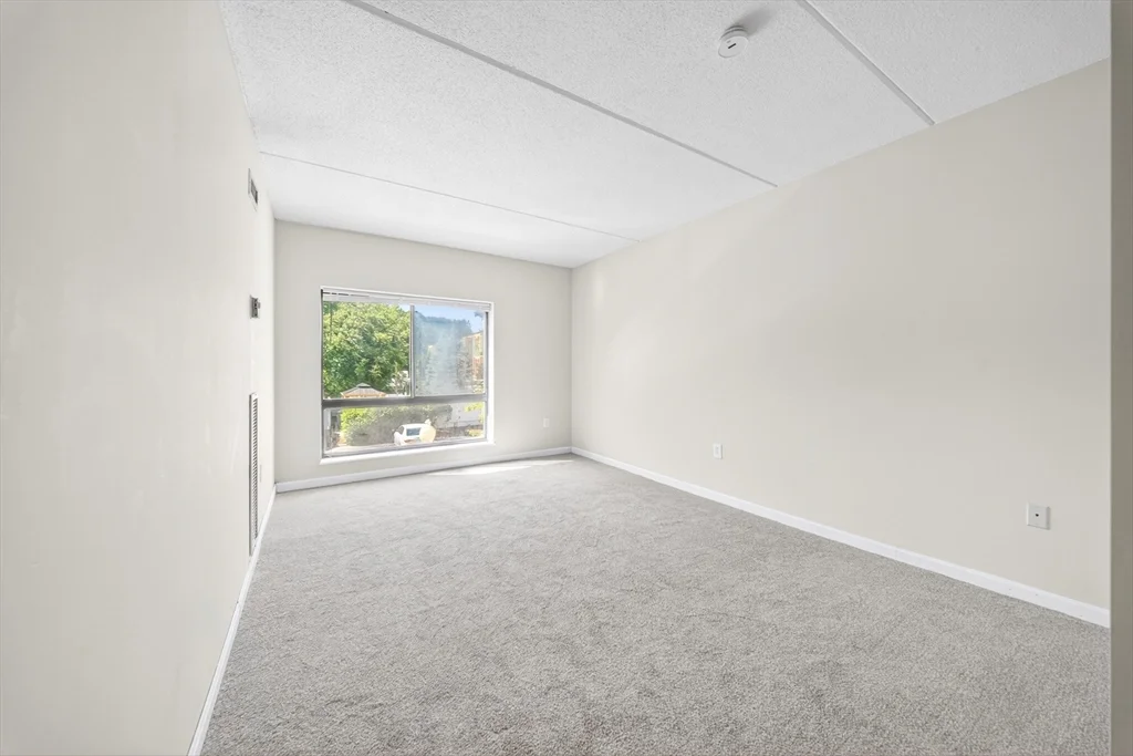 2 bed, 1 bath apartment for rent at 14 Heron St Unit 208, West Roxbury — photo 10 of 19