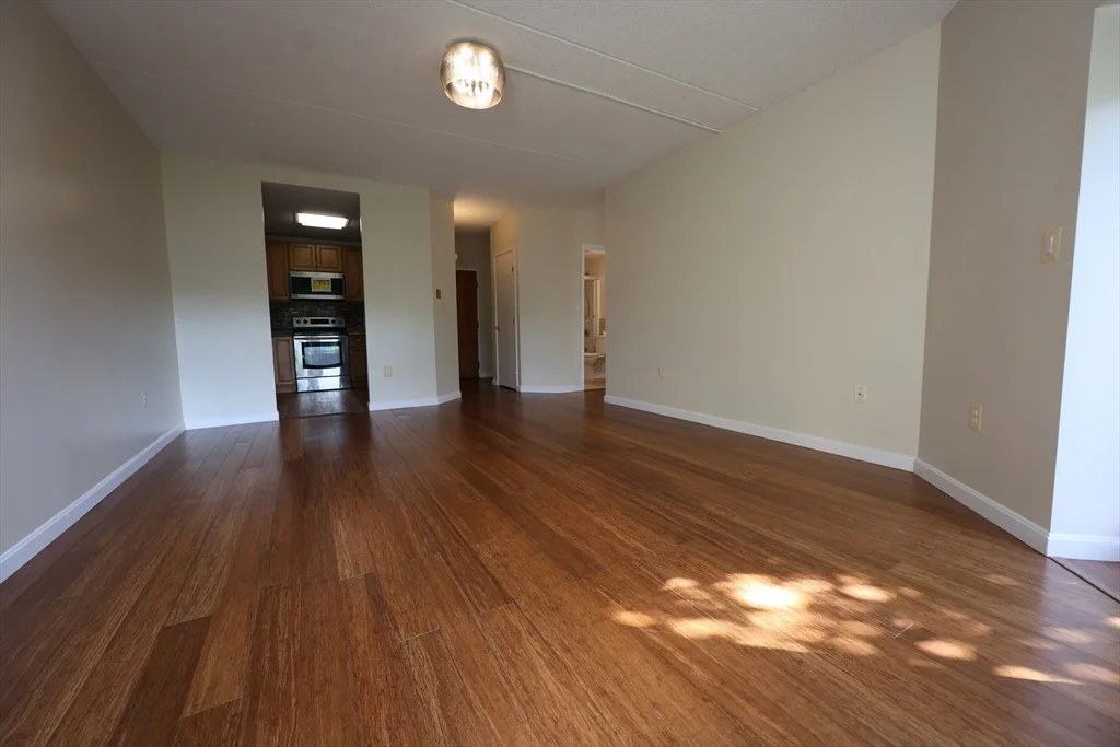 2 bed, 1 bath apartment for rent at 14 Heron St Unit 410, West Roxbury — photo 6 of 16