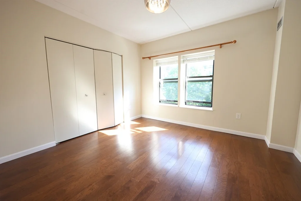 2 bed, 1 bath apartment for rent at 14 Heron St Unit 410, West Roxbury — photo 9 of 16
