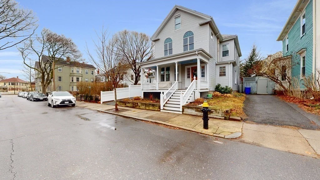 2 bed, 1 bath apartment for rent at 14 Holbrook St Unit 1, Jamaica Plain — photo 19 of 20