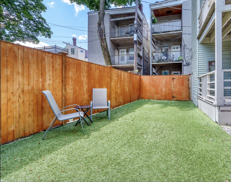 3 bed, 1 bath apartment for rent at 14 Holton Unit 5, West Medford — photo 24 of 24