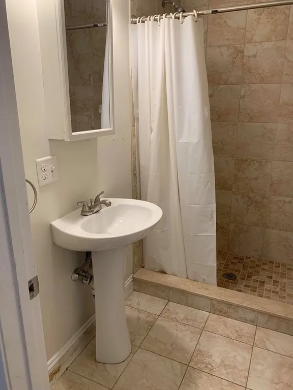 3 bed, 2 bath apartment for rent at 14 Homer St Unit 1, Central Village — photo 10 of 16