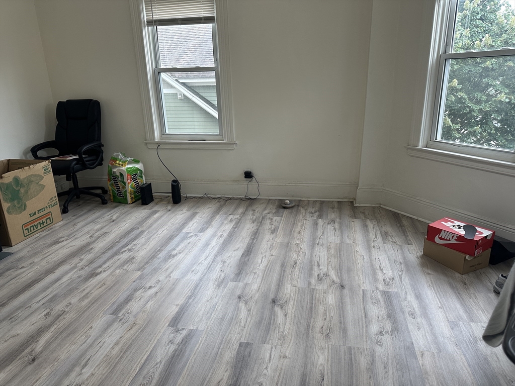 2 bed, 1 bath apartment for rent at 14 Hooper Unit 2, Worcester — photo 6 of 14