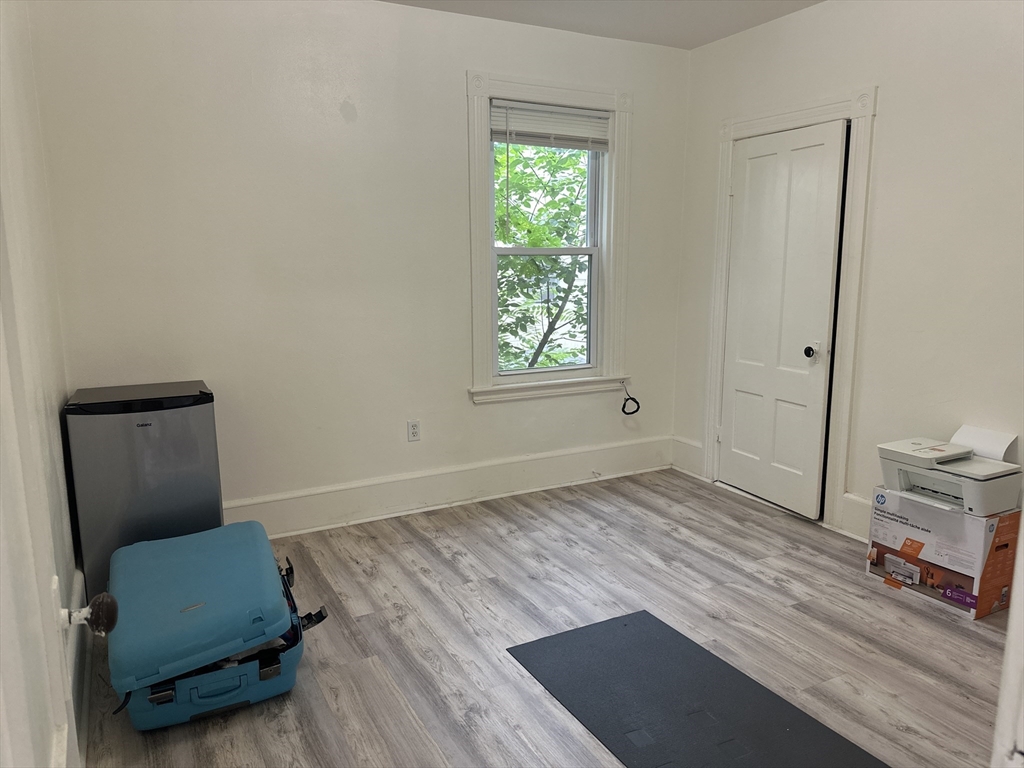 2 bed, 1 bath apartment for rent at 14 Hooper Unit 2, Worcester — photo 10 of 14