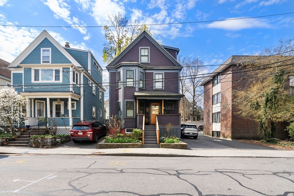 6 bed, 3 bath apartment for rent at 14 Hubbard Ave Unit 0, Cambridge — photo 1 of 38