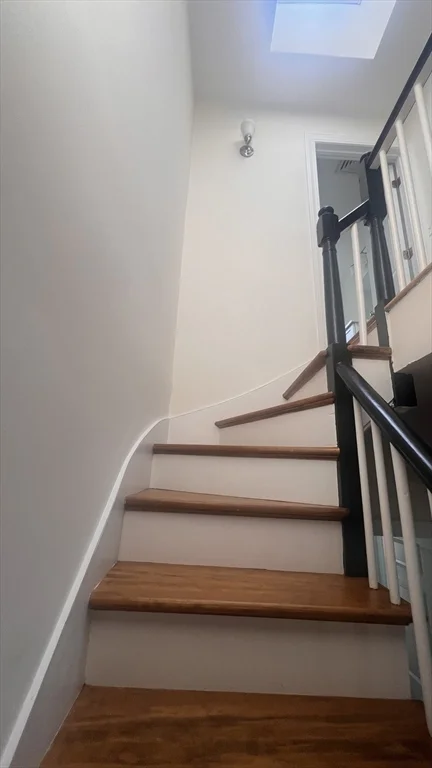 4 bed, 3 bath apartment for rent at 14 Humboldt Pl Unit 1, South Boston — photo 12 of 27