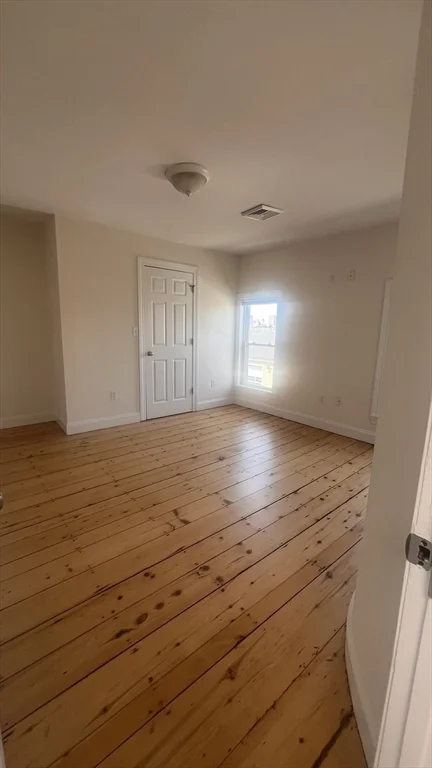 4 bed, 3 bath apartment for rent at 14 Humboldt Pl Unit 1, South Boston — photo 25 of 27