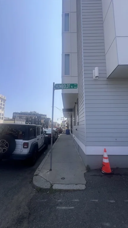 4 bed, 3 bath apartment for rent at 14 Humboldt Pl Unit 1, South Boston — photo 10 of 27