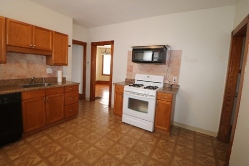 2 bed, 1 bath apartment for rent at 14 Huntoon St Unit 3, Dorchester — photo 2 of 13