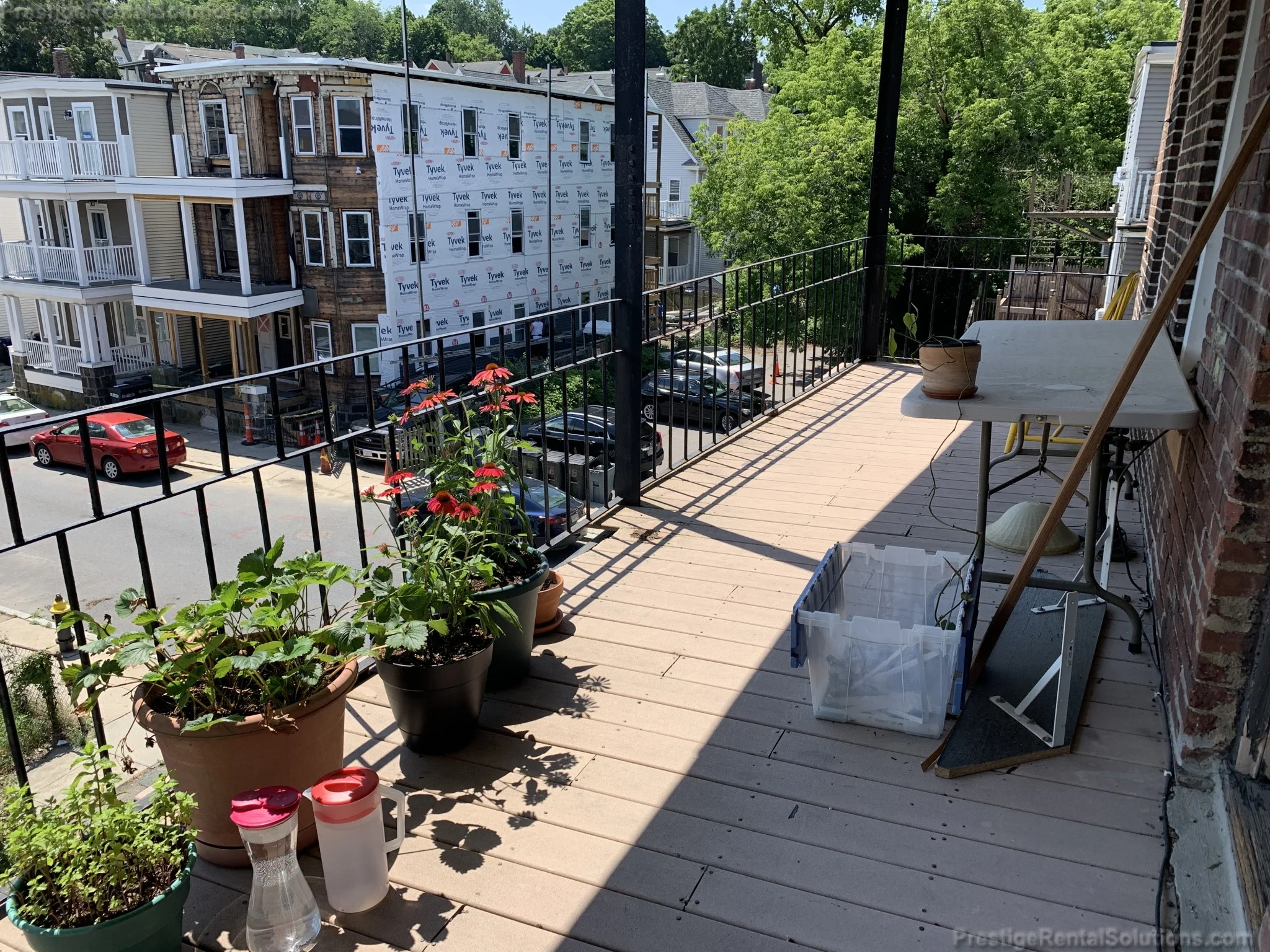 1 bed, 1 bath apartment for rent at 14 Hyde Park Ave Unit 1A, Jamaica Plain — photo 9 of 11