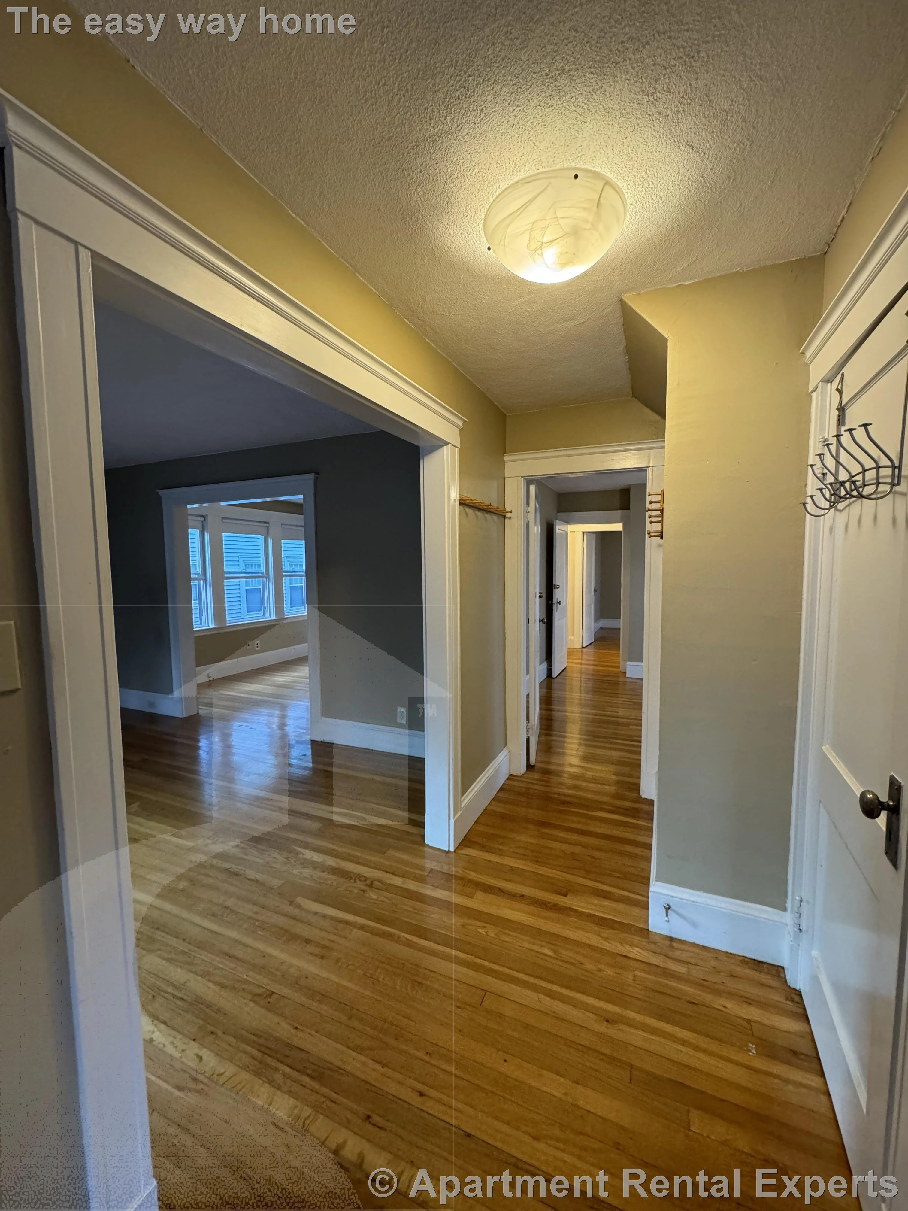 2 bed, 1 bath apartment for rent at 14 Irvington Rd, Tufts — photo 7 of 11