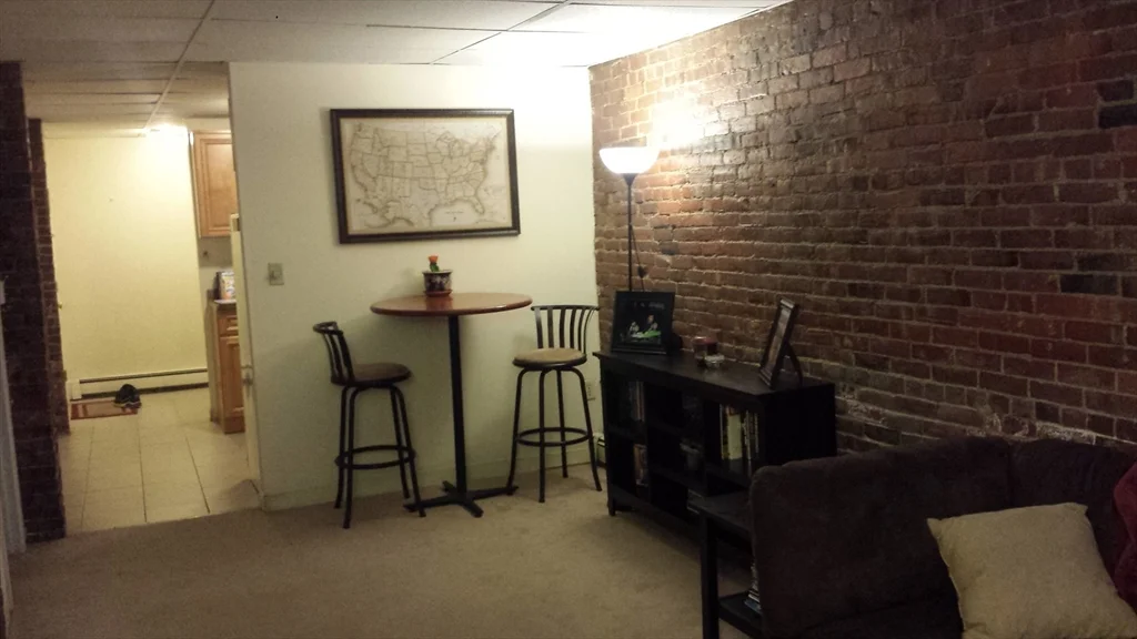 1 bed, 1 bath apartment for rent at 14 Isabella St Unit G, Back Bay — photo 3 of 7