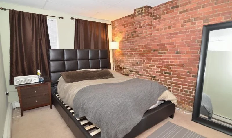 1 bed, 1 bath apartment for rent at 14 Isabella St Unit G, Back Bay
