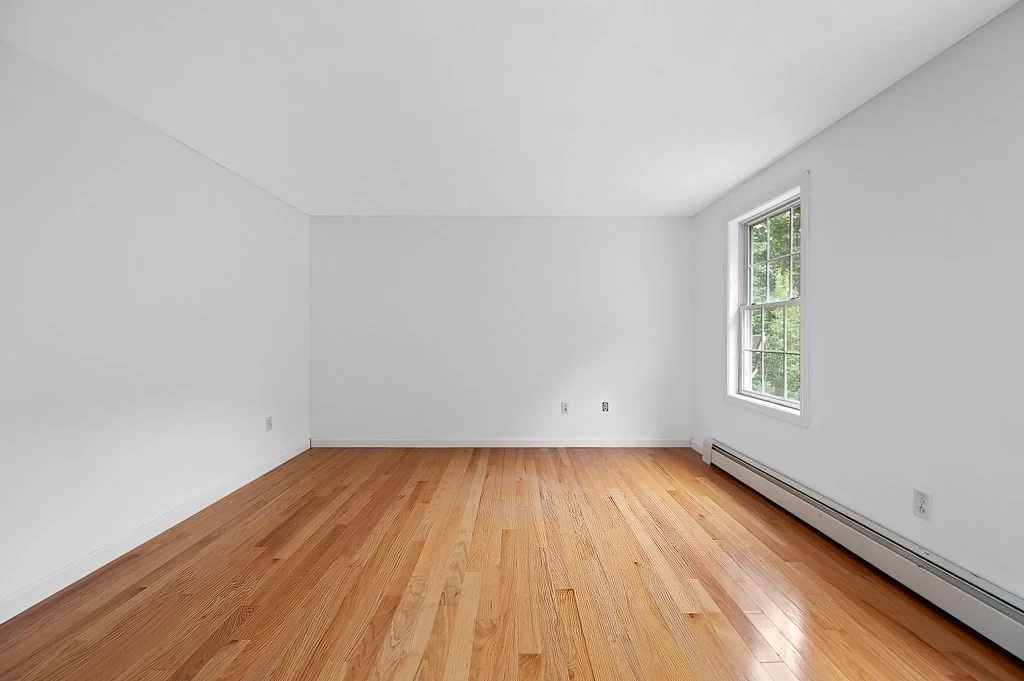 3 bed, 2 bath apartment for rent at 14 Joanna Dr, Rutland — photo 21 of 36