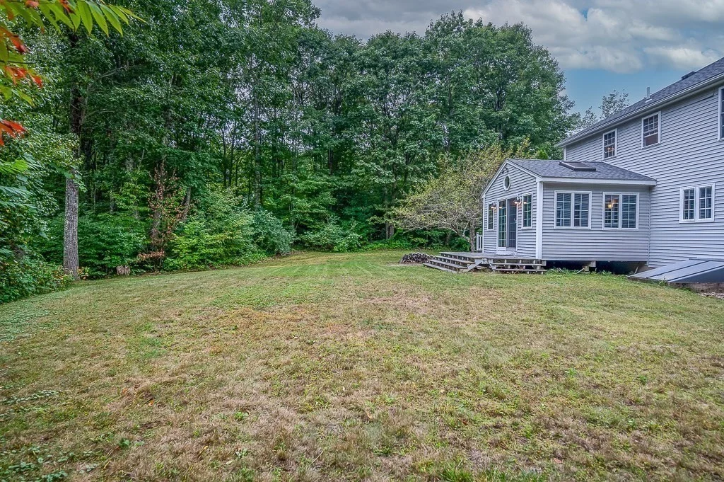 3 bed, 2 bath apartment for rent at 14 Joanna Dr, Rutland — photo 35 of 36