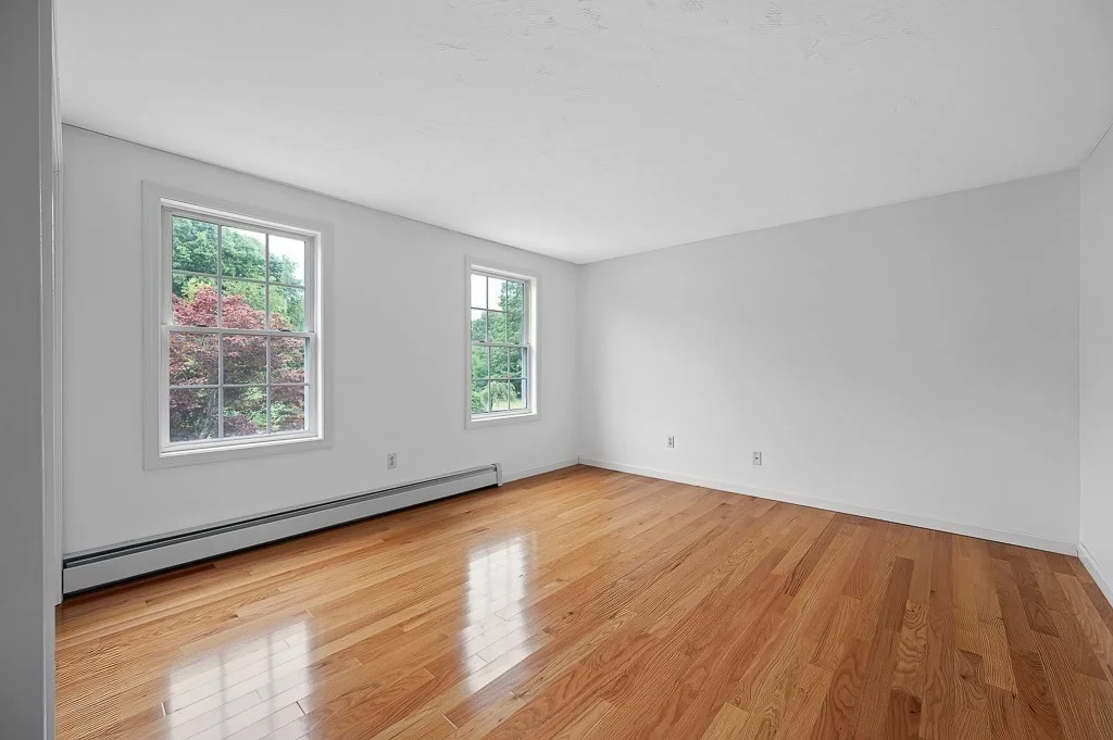 3 bed, 2 bath apartment for rent at 14 Joanna Dr, Rutland — photo 23 of 36