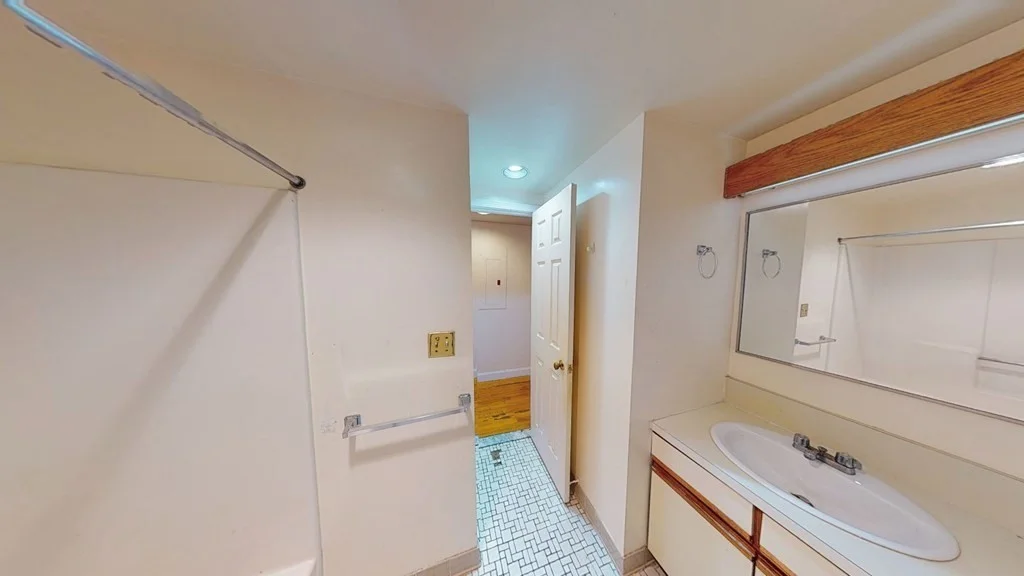 2 bed, 1 bath apartment for rent at 14 John Eliot Sq Unit 4E, Roxbury — photo 12 of 20