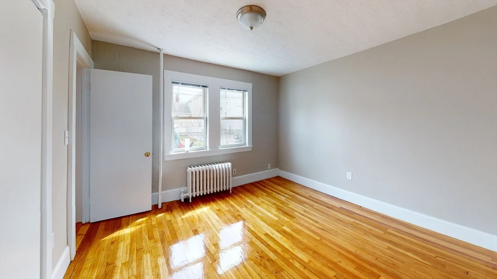 4 bed, 2 bath apartment for rent at 14 Kelley Ct, Allston — photo 8 of 15