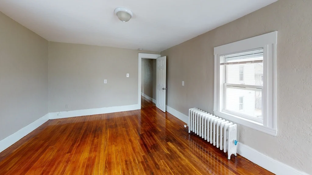 4 bed, 2 bath apartment for rent at 14 Kelley Ct, Allston — photo 9 of 15