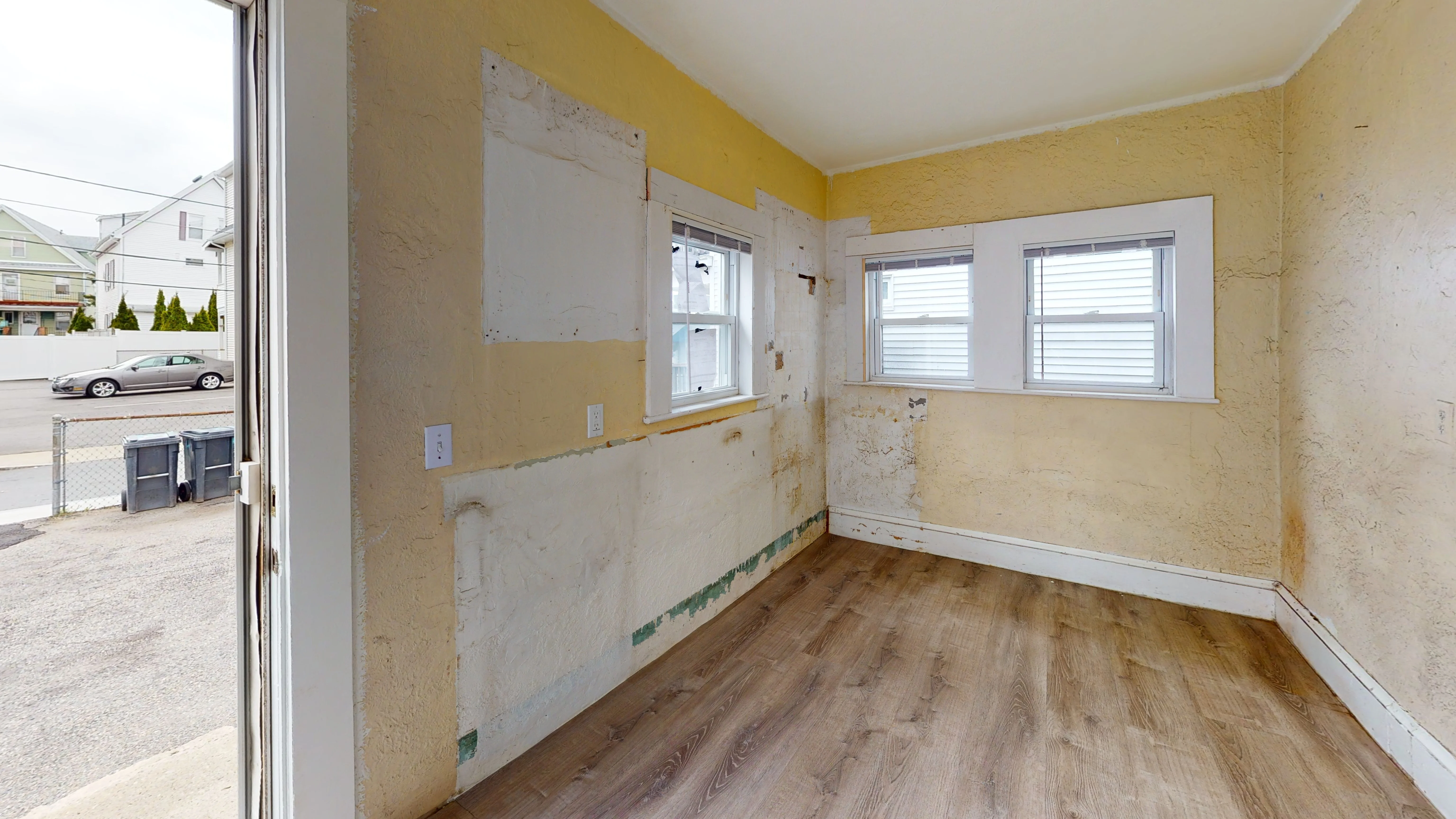 4 bed, 2 bath apartment for rent at 14 Kelley Ct Unit 1, Allston — photo 12 of 15