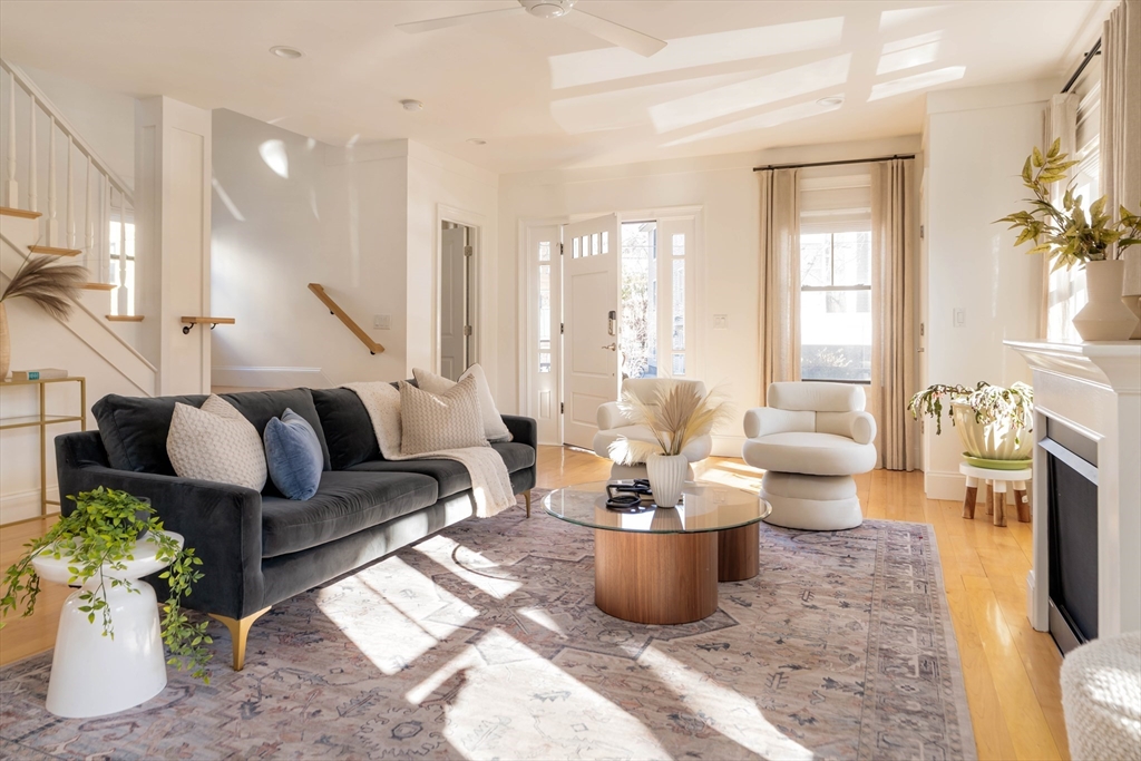 5 bed, 4+ bath apartment for rent at 14 Kent Ct Unit 1, Somerville — photo 16 of 38