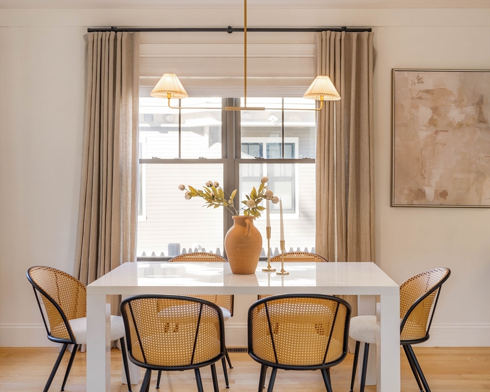 5 bed, 4+ bath apartment for rent at 14 Kent Ct Unit 1, Somerville — photo 8 of 38