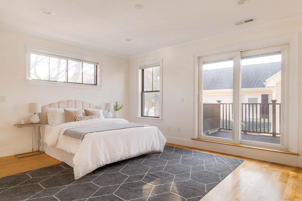 5 bed, 4+ bath apartment for rent at 14 Kent Ct Unit 1, Somerville — photo 26 of 38