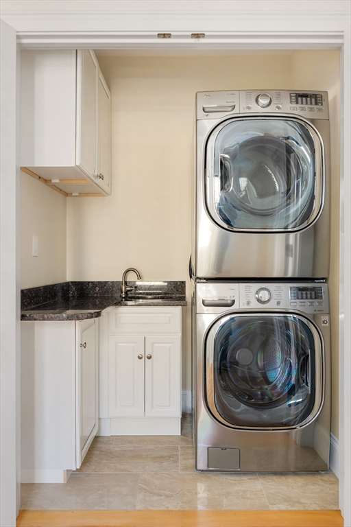 5 bed, 4+ bath apartment for rent at 14 Kent Ct Unit 1, Somerville — photo 24 of 38