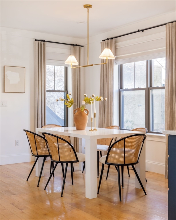 5 bed, 4+ bath apartment for rent at 14 Kent Ct Unit 1, Somerville — photo 9 of 38