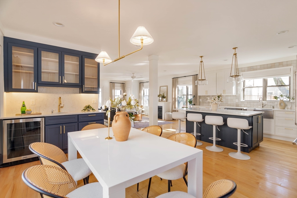 5 bed, 4+ bath apartment for rent at 14 Kent Ct Unit 1, Somerville — photo 12 of 38