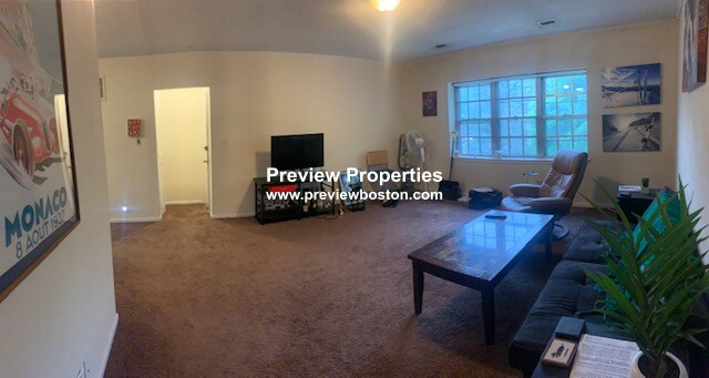 3 bed, 2 bath apartment for rent at 14 Lake Shore Ct Unit 3, Brighton — photo 11 of 13