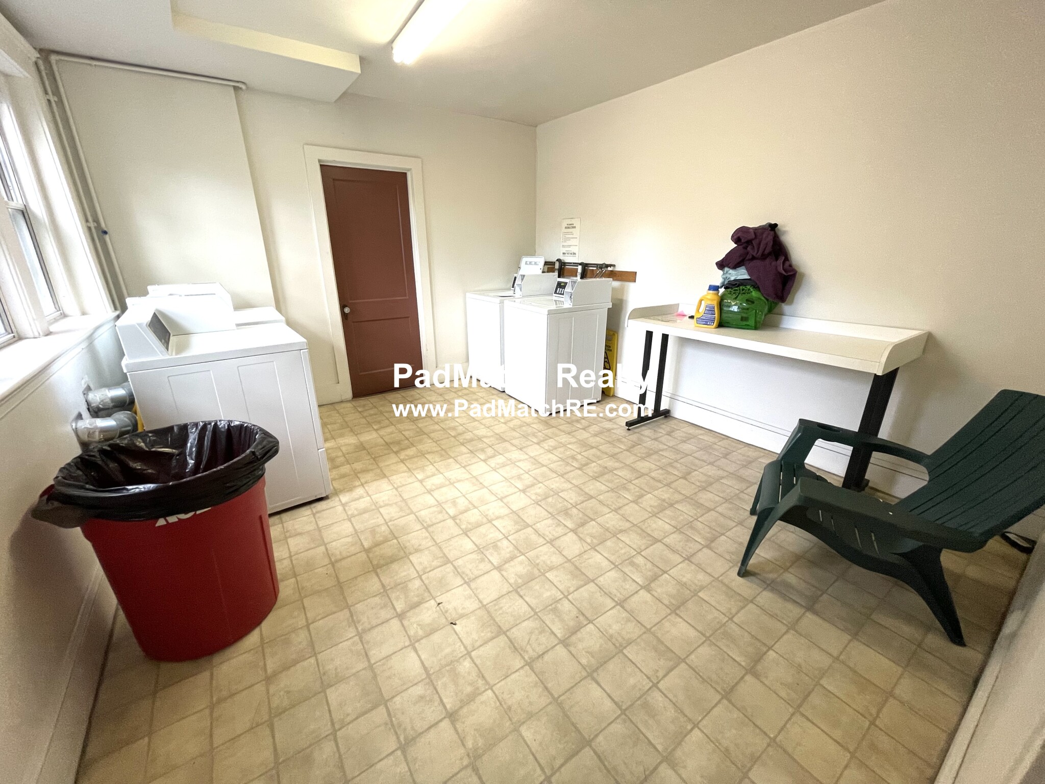 1 bed, 1 bath apartment for rent at 14 Lakeville Rd Unit 12, Jamaica Plain — photo 2 of 3