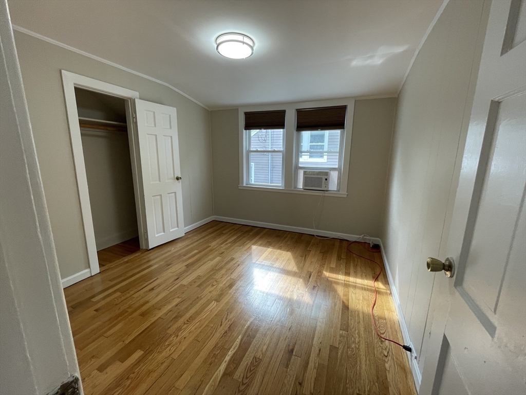 2 bed, 1 bath apartment for rent at 14 Lawn Ave Unit 2, Quincy Point — photo 10 of 17