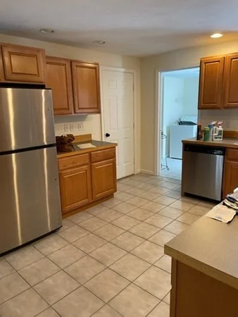3 bed, 1 bath apartment for rent at 14 Lawton Unit B, Ayer — photo 3 of 12