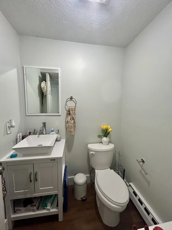 2 bed, 1 bath apartment for rent at 14 Leverett Ave Unit 5, East Boston — photo 11 of 13