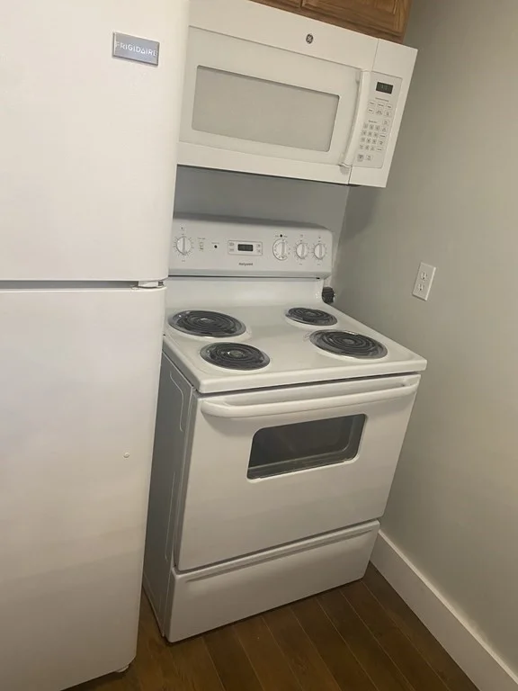 2 bed, 1 bath apartment for rent at 14 Leverett St Unit 5A, East Boston — photo 26 of 29