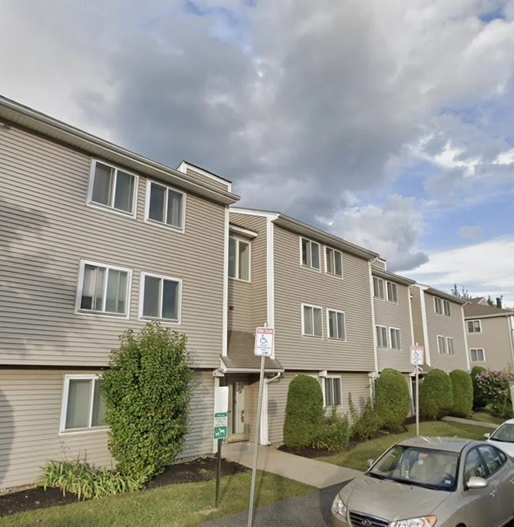 2 bed, 1 bath apartment for rent at 14 Leverett St Unit 5A, East Boston
