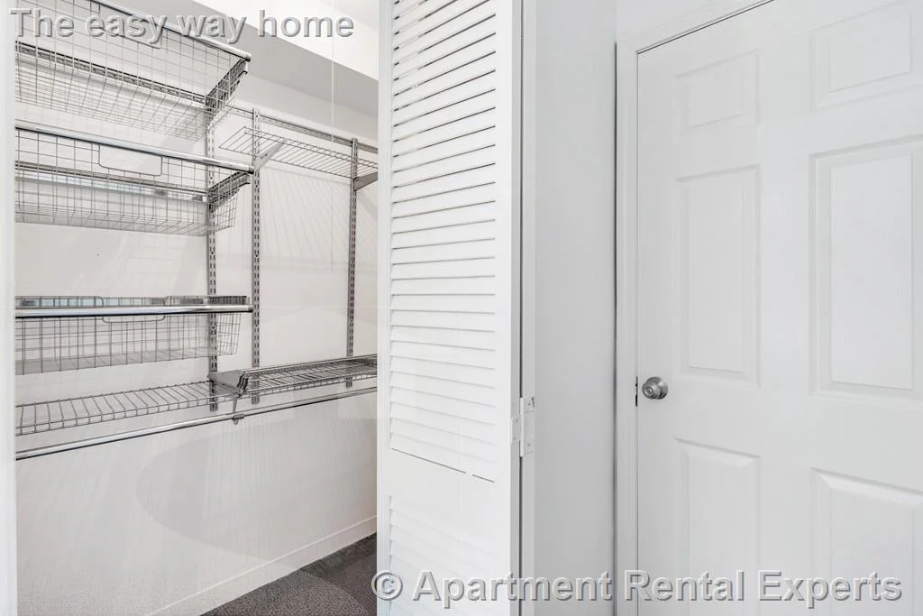 2 bed, 2 bath apartment for rent at 14 Locust St Unit 3D, Other — photo 20 of 27