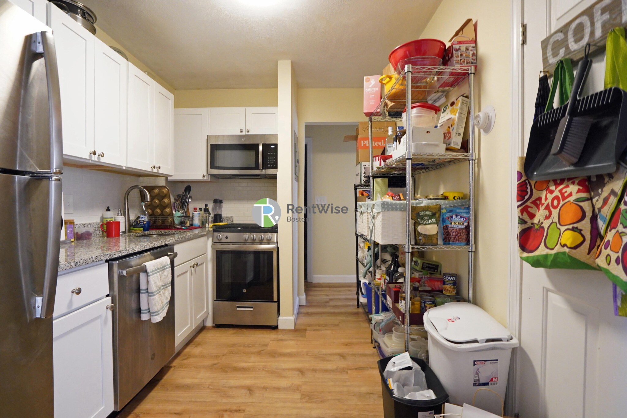 3 bed, 1 bath apartment for rent at 14 Lorraine Ter Unit 4, Allston — photo 4 of 16