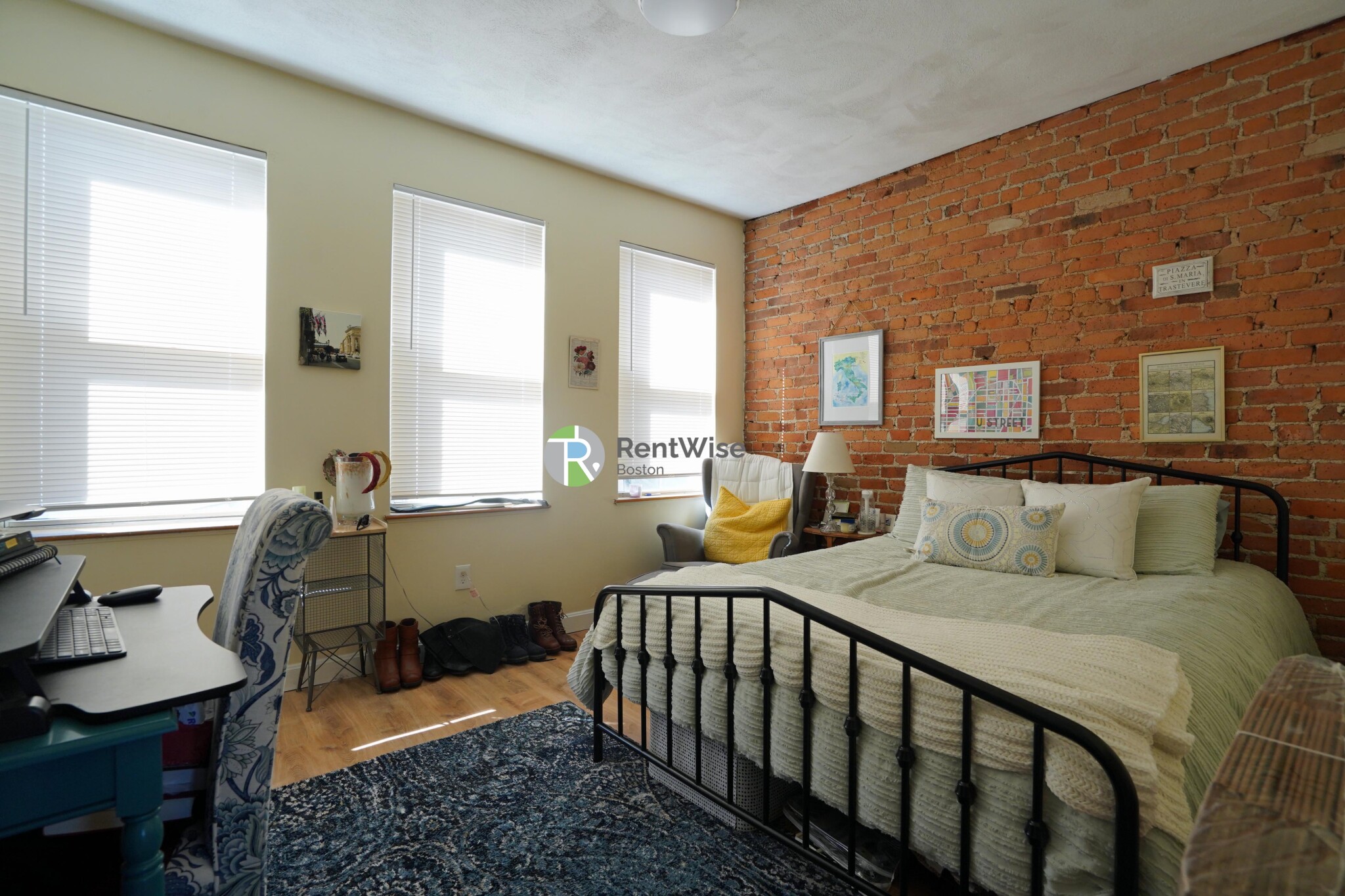 3 bed, 1 bath apartment for rent at 14 Lorraine Ter Unit 4, Allston — photo 6 of 16