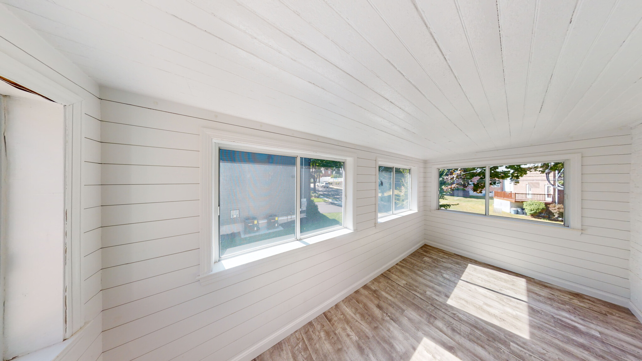 3 bed, 1 bath apartment for rent at 14 Louise Rd, Chestnut Hill — photo 8 of 19