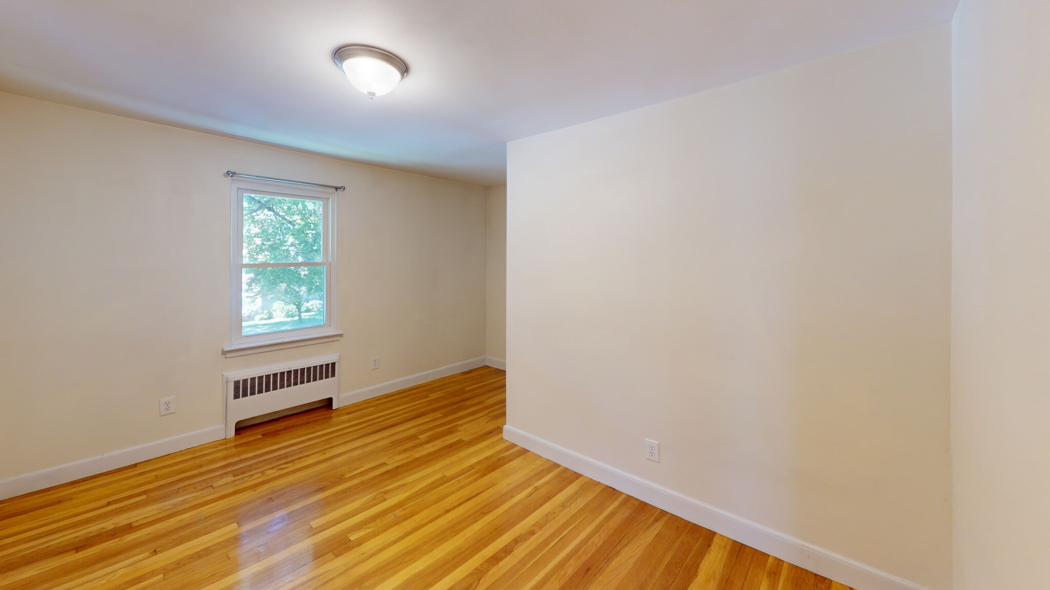 3 bed, 1 bath apartment for rent at 14 Louise Rd, Chestnut Hill — photo 10 of 19