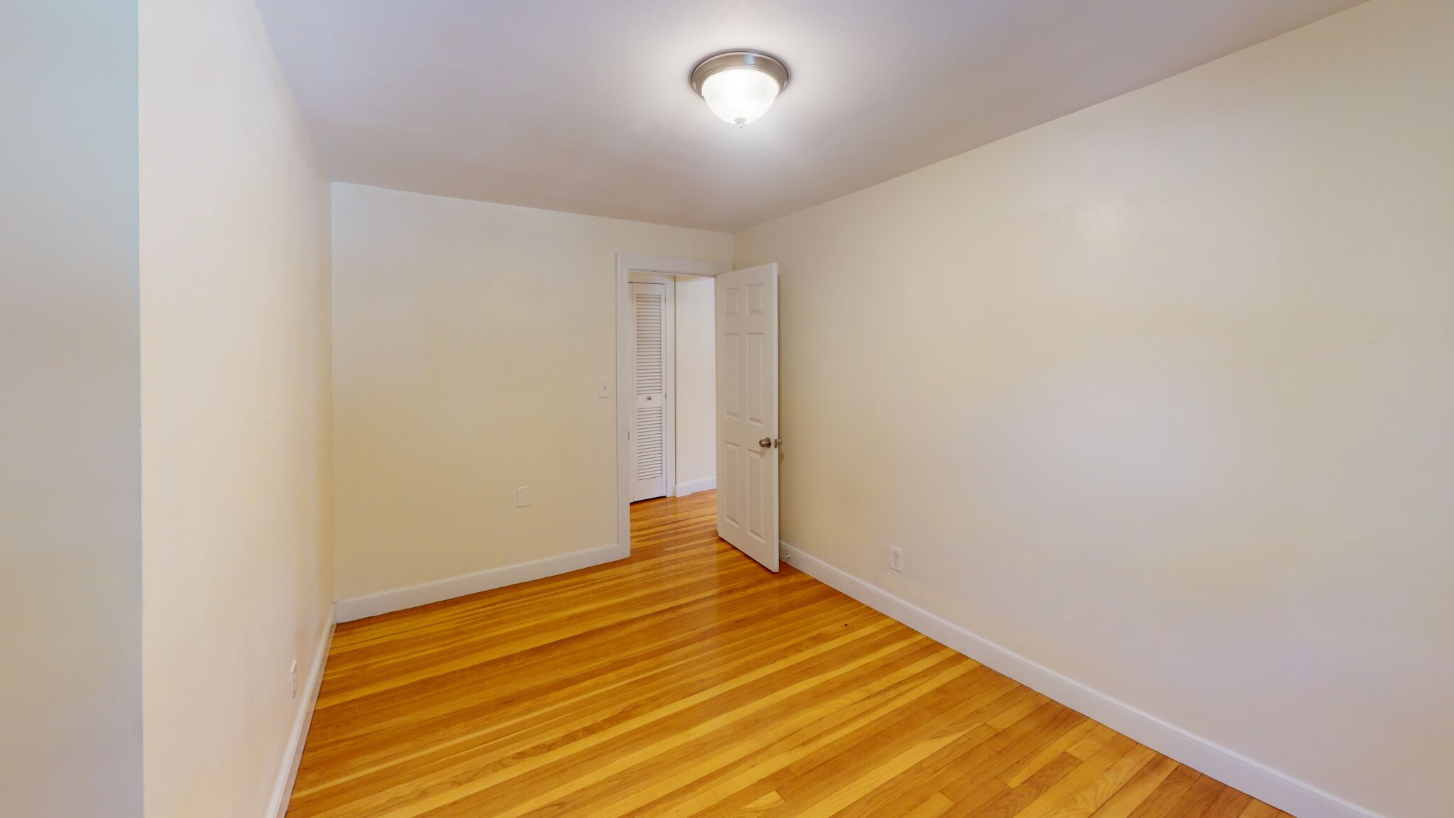 3 bed, 1 bath apartment for rent at 14 Louise Rd, Chestnut Hill — photo 11 of 19