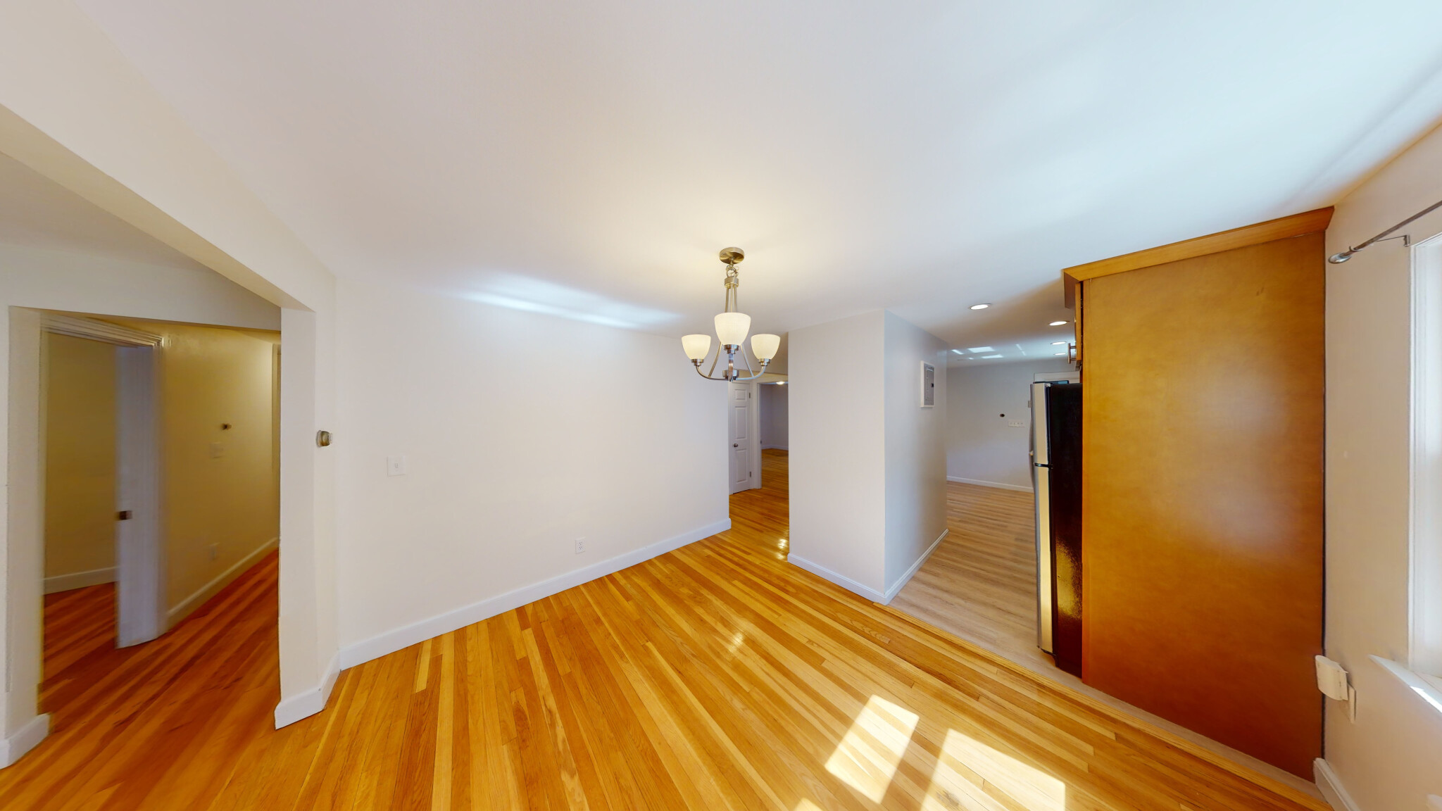 3 bed, 1 bath apartment for rent at 14 Louise Rd, Chestnut Hill — photo 6 of 19