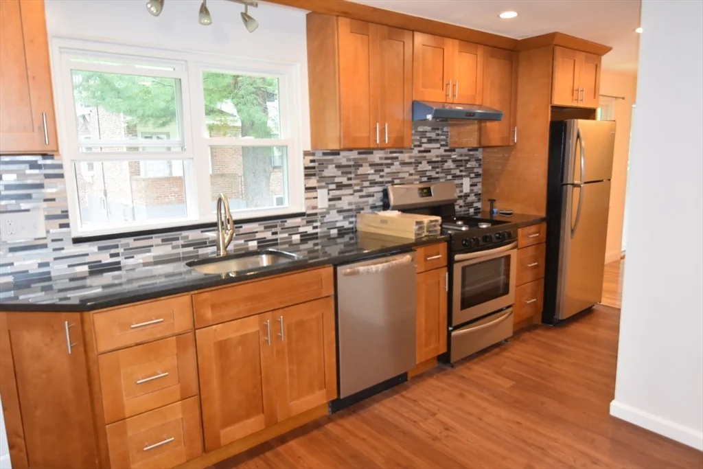 3 bed, 1 bath apartment for rent at 14 Louise Rd Unit 1, Newton — photo 1 of 9