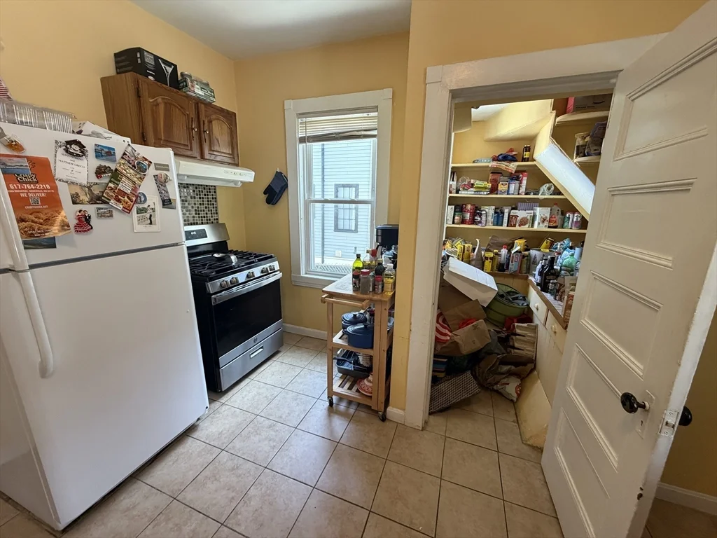 3 bed, 2 bath apartment for rent at 14 Madison St Unit 1, Spring Hill — photo 8 of 17