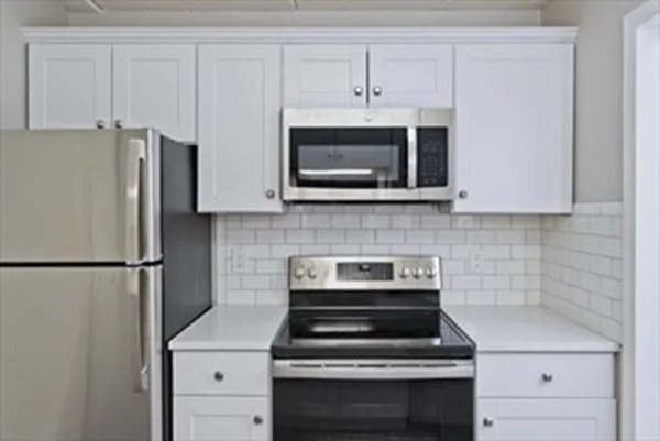 2 bed, 2 bath apartment for rent at 14 Maple Crest Cir Unit I, Holyoke — photo 4 of 12